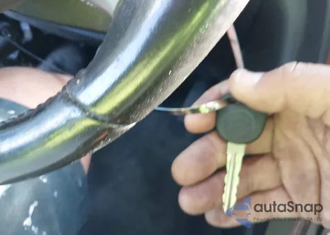 2017 Chevrolet Traverse 2Lt из США, поврежденный, VIN 1GNKRHKD4HJ276059